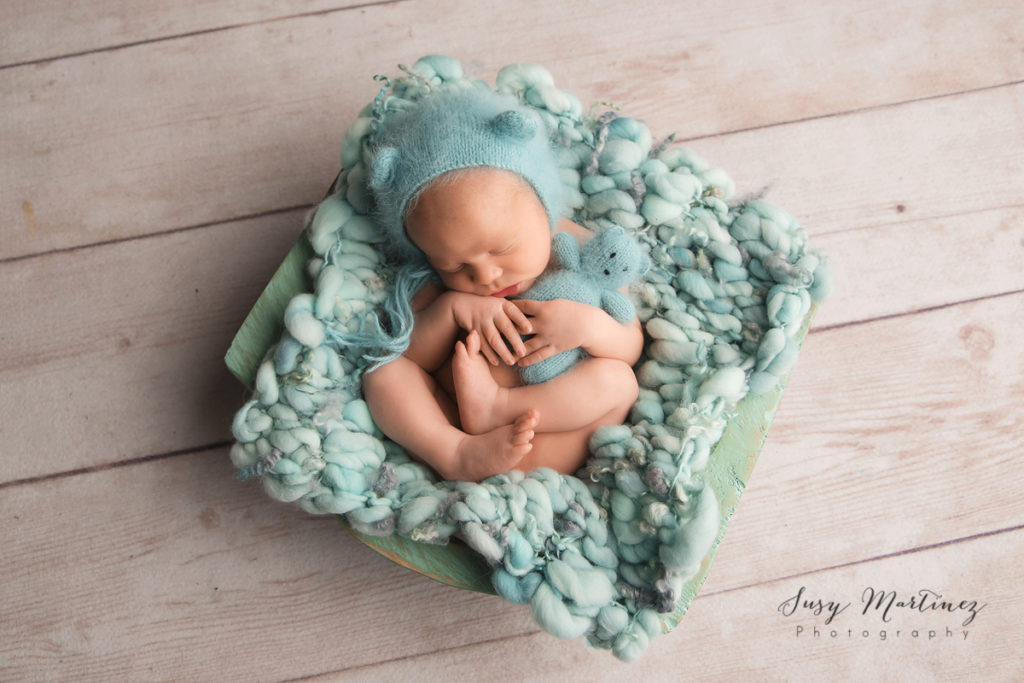 newborn baby boy, blue, aqua | Top Newborn Photographers in Henderson