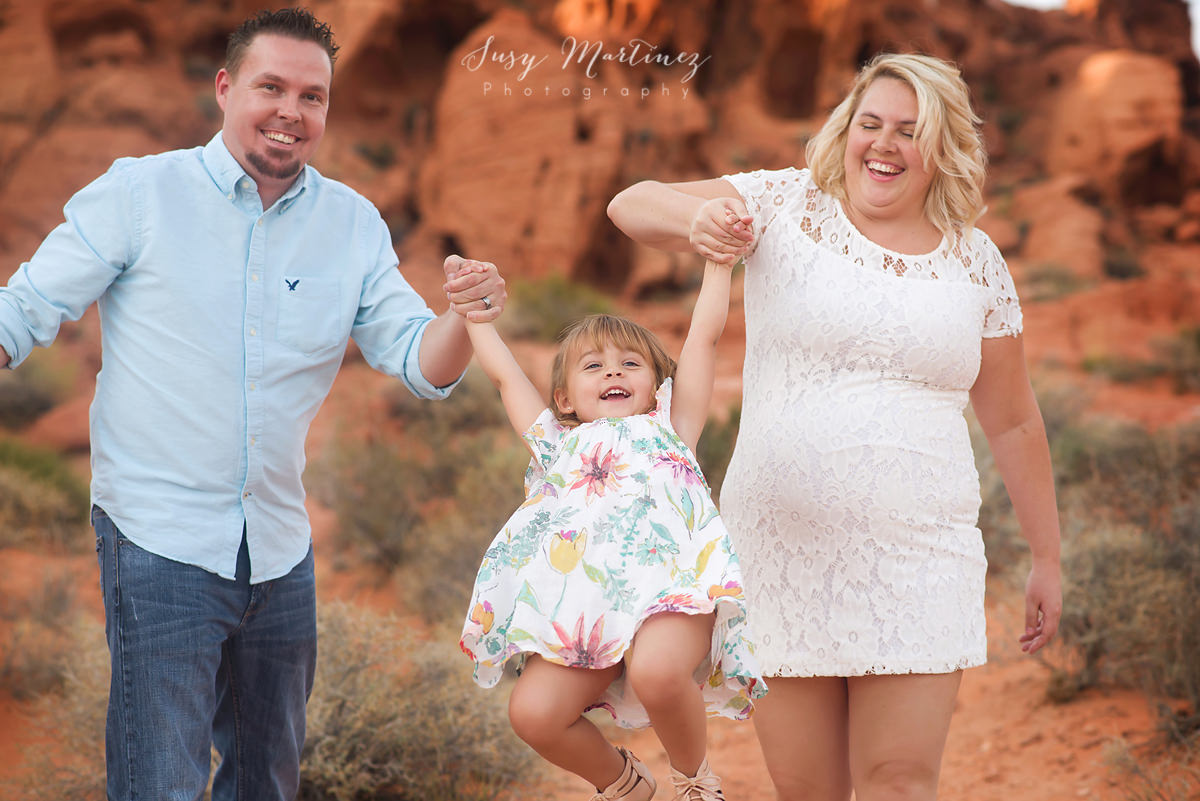 Valley of Fire Family Photographer