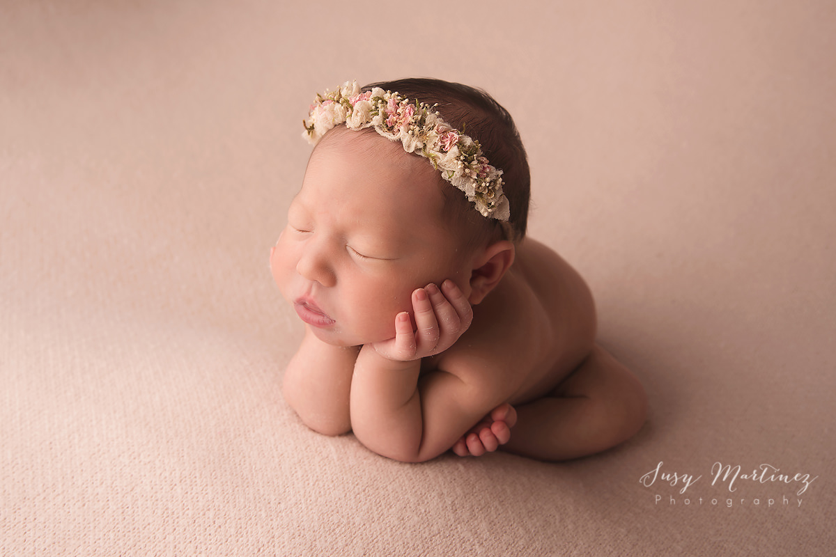newborn portraits by Nevada newborn photographer Susy Martinez Photography