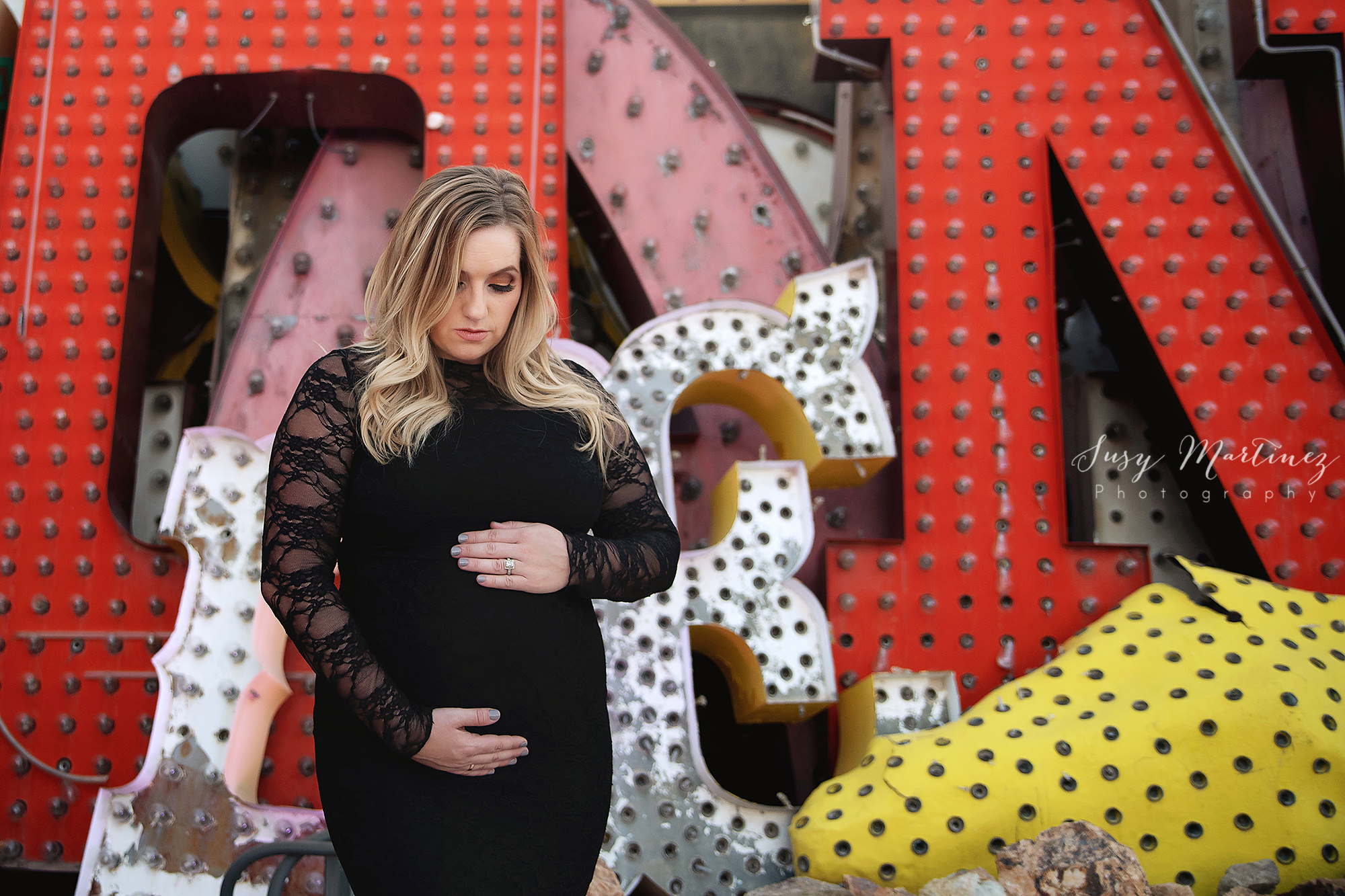 Neon Boneyard maternity session with Susy Martinez Photography