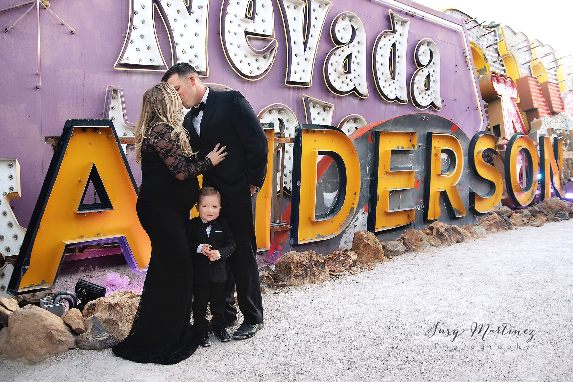 Las Vegas Neon Boneyard maternity session with Susy Martinez Photography