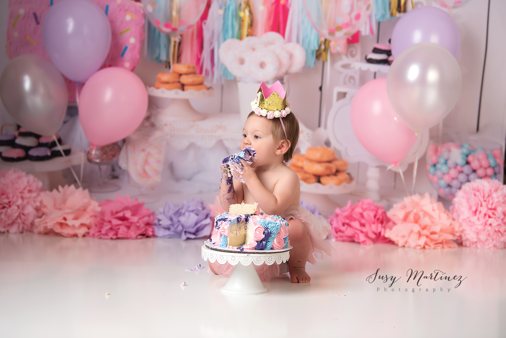 pastel cake smash in Las Vegas for baby girl's birthday