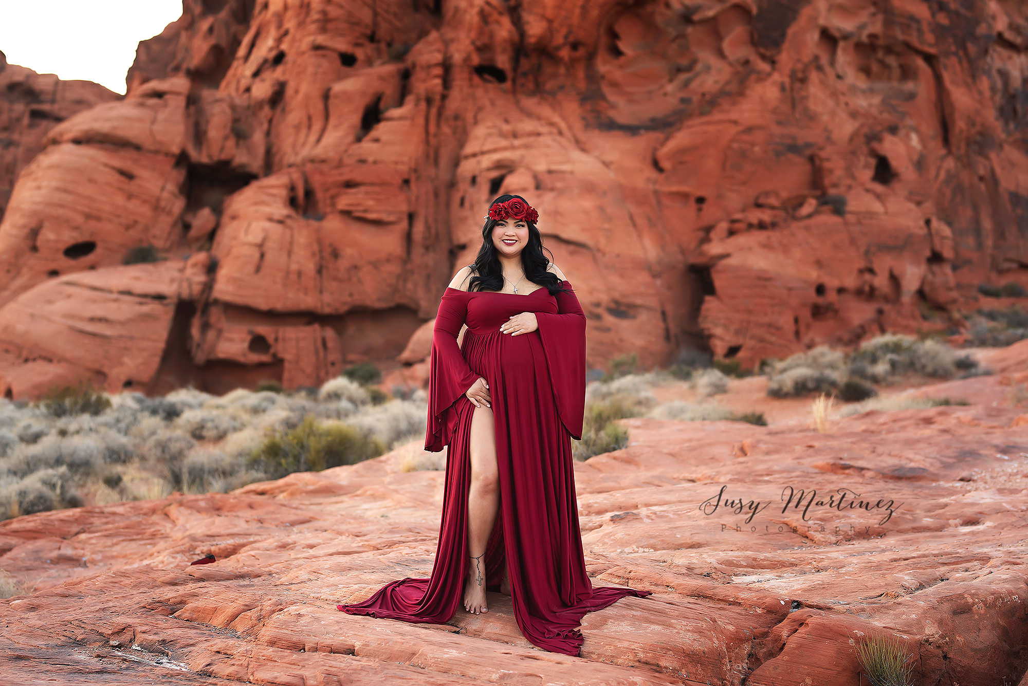 Valley of Fire Maternity Session in Las Vegas